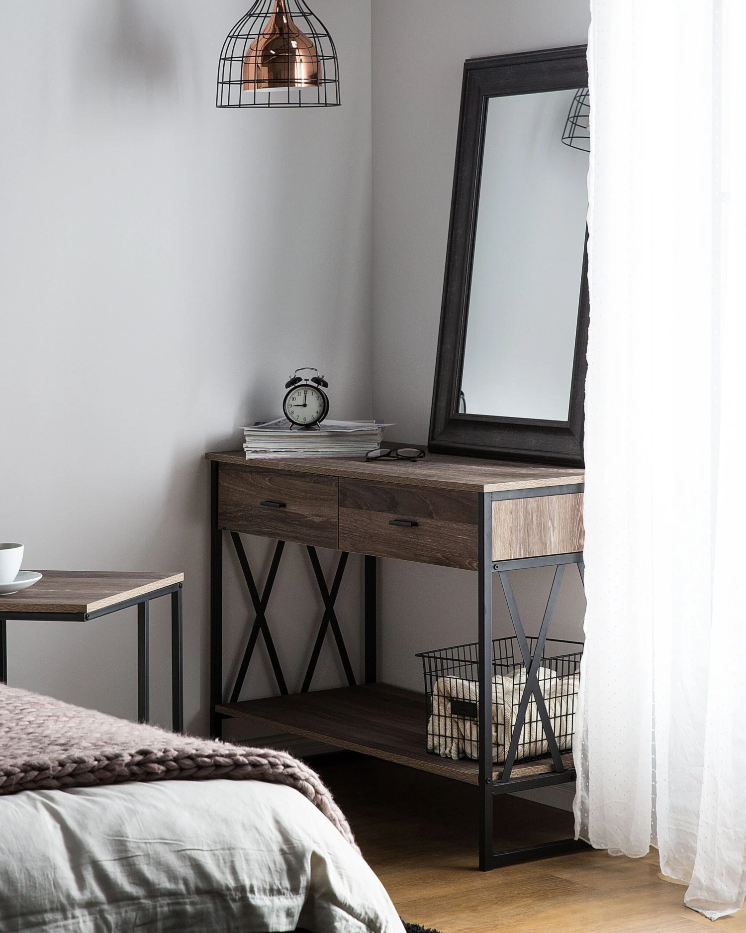 U-Shaped Side Table Taupe Wood With Black TROY - Image 3